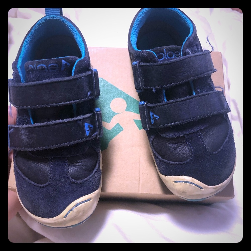 Boys Plae shoes: Blue suede